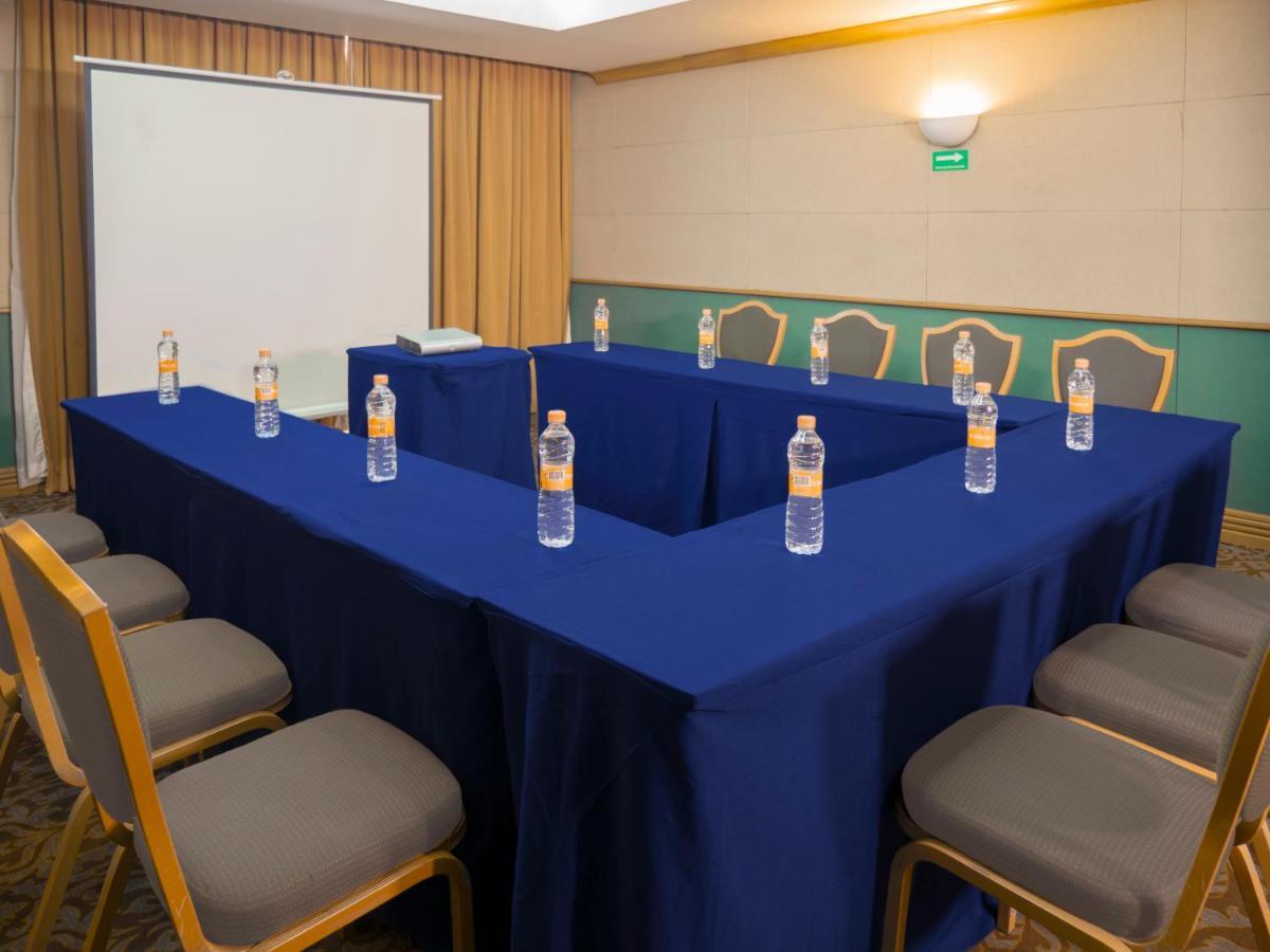 Holiday Inn Express Torreon By Ihg מראה חיצוני תמונה