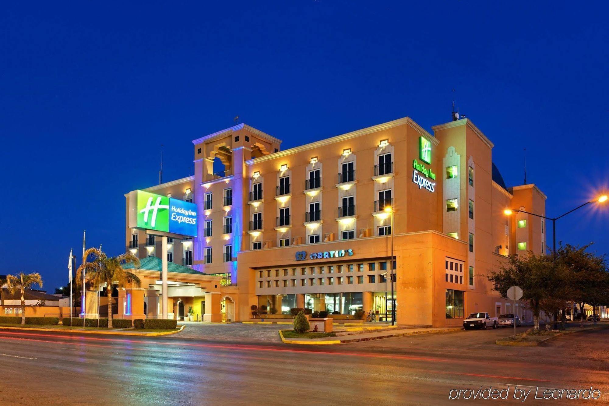 Holiday Inn Express Torreon By Ihg מראה חיצוני תמונה